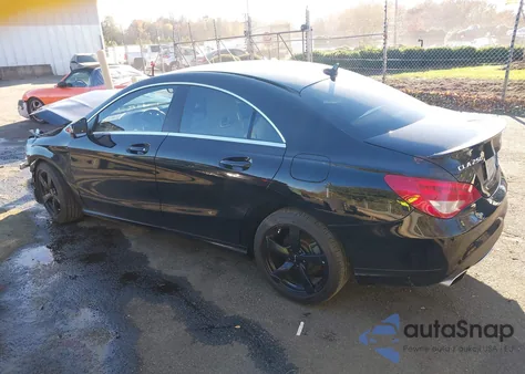 2014 Mercedes-Benz Cla 250 z USA, uszkodzony, nr VIN WDDSJ4EB8EN117557